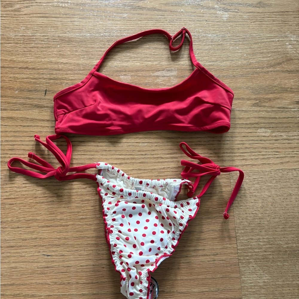 Frankie’s bikinis set